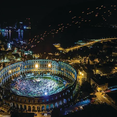 Apartamento Riviera Pula