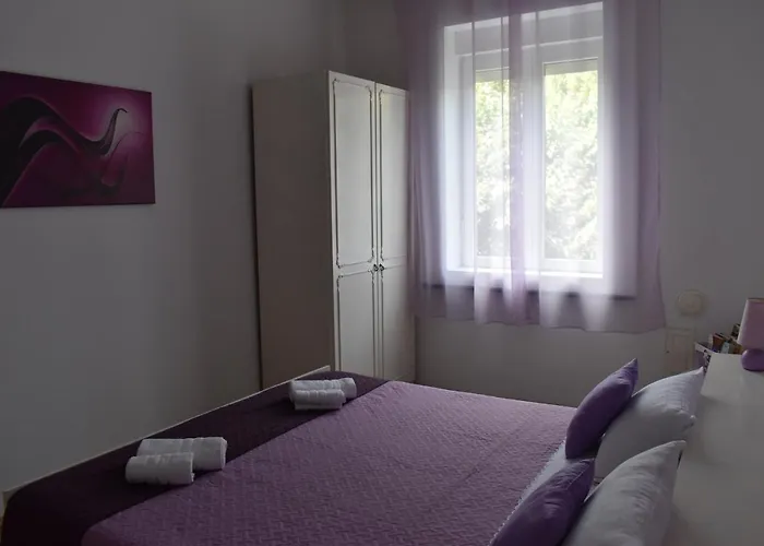 Riviera Apartment *