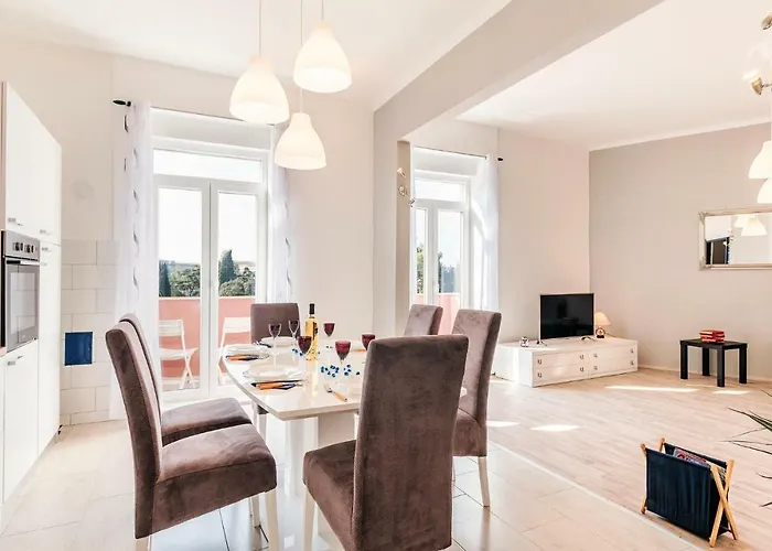 アパート Riviera