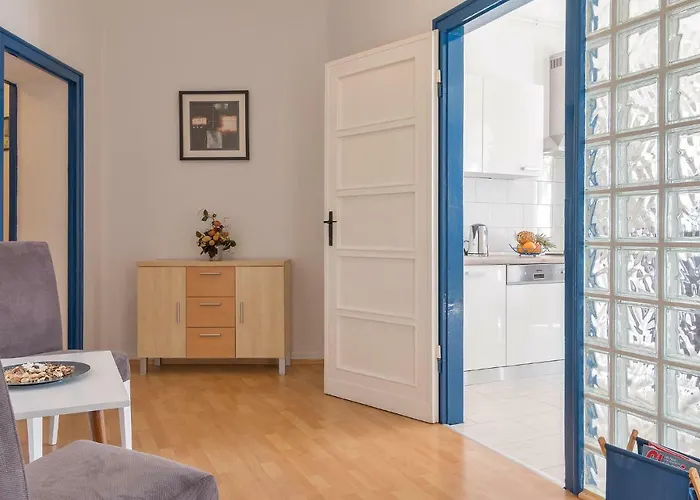 アパート Riviera プーラ